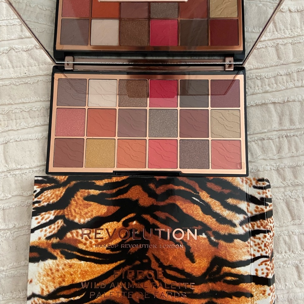 Revolution Makeup Fierce Palette